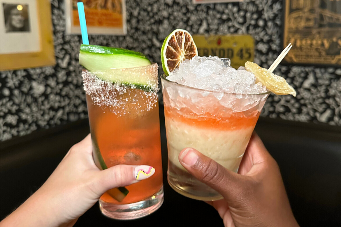 COCKTAIL SOIREE AT GLORI BAR
